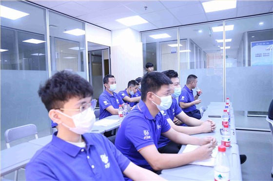 左右手商學(xué)院培訓學(xué)員 左右手商學(xué)院培訓學(xué)員