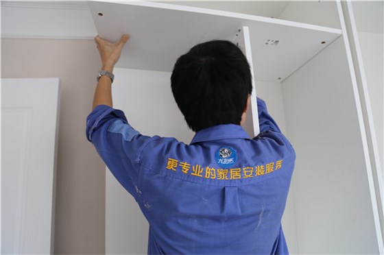 左右手，為您提供更專(zhuān)業(yè)的家具安裝服務(wù)