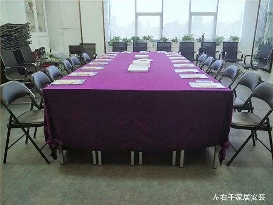 左右手家居安裝師傅洽談會(huì )場(chǎng)