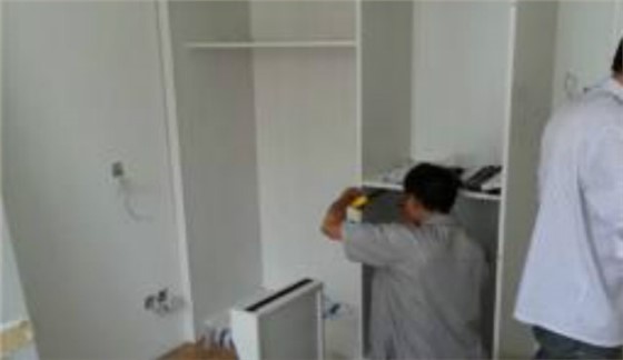 衣柜安裝公司哪個(gè)好，衣柜安裝公司現在的情況