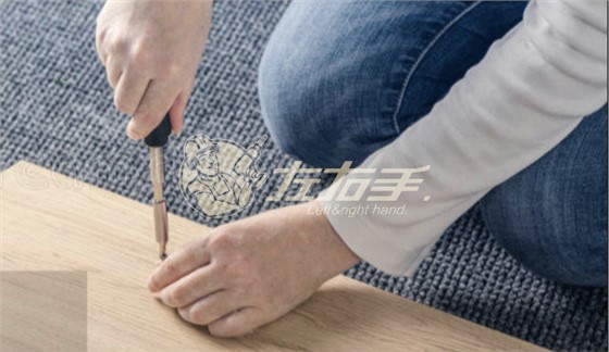 雙門(mén)衣柜門(mén)應該用這樣的方法安裝