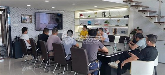 左右手東莞服務(wù)商安裝師傅招募會(huì )