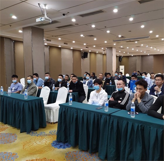 左右手成都商家交流會(huì )議