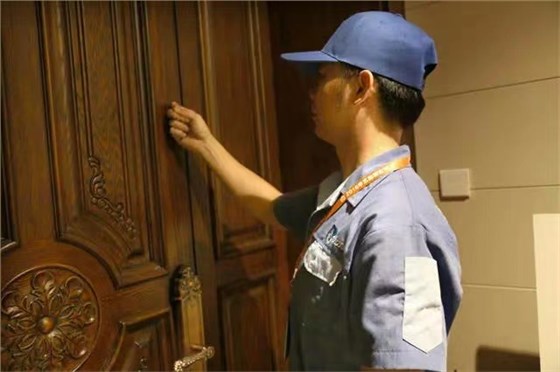左右手服務(wù)細節