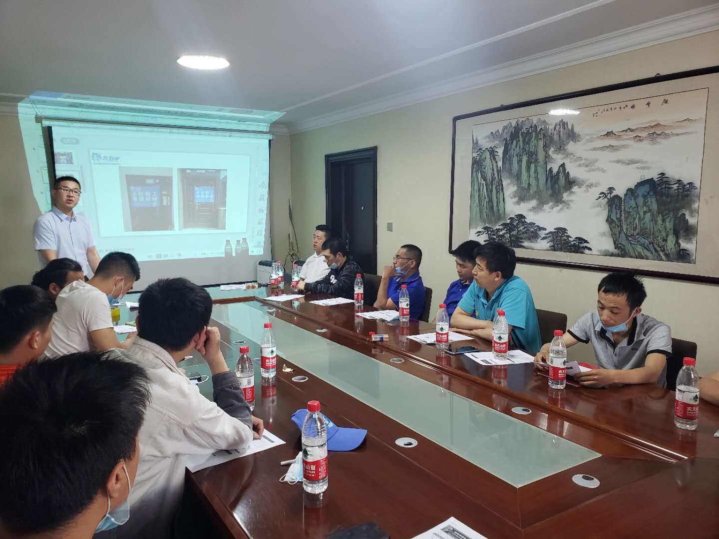 新疆加盟商培訓會(huì )議