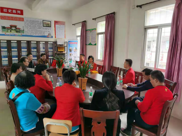 深圳獅子會(huì )愛(ài)心服務(wù)隊-愛(ài)心行（10 (1)