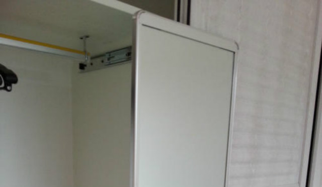 191衣柜旋轉鏡子安裝方法有哪些步驟，需要做什么流程