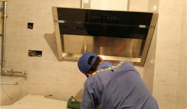 家具公司團隊介紹，家具公司團隊安裝師傅介紹