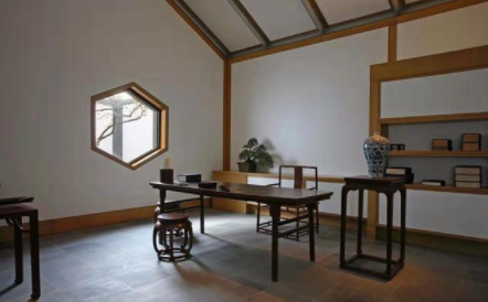 37度生活家居館：空間太??？家居定制給你“擴容”