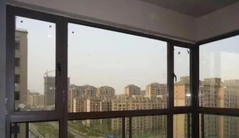 石墨烯薄膜材料：避免入坑！石墨烯電地暖安裝注意事項